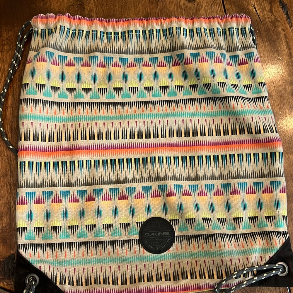 Dakine cinch bag